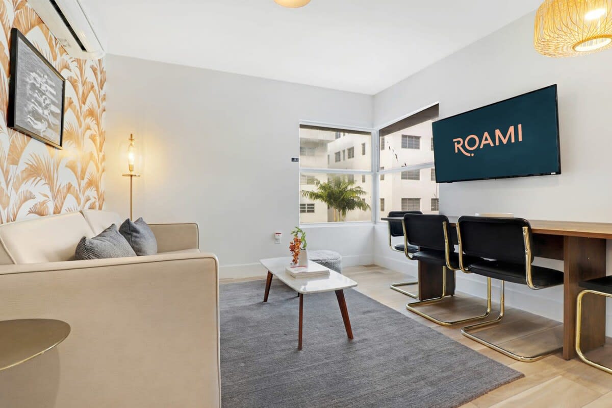 Roami at The Carmela | Strandnähe | 2 Schlafzimmer